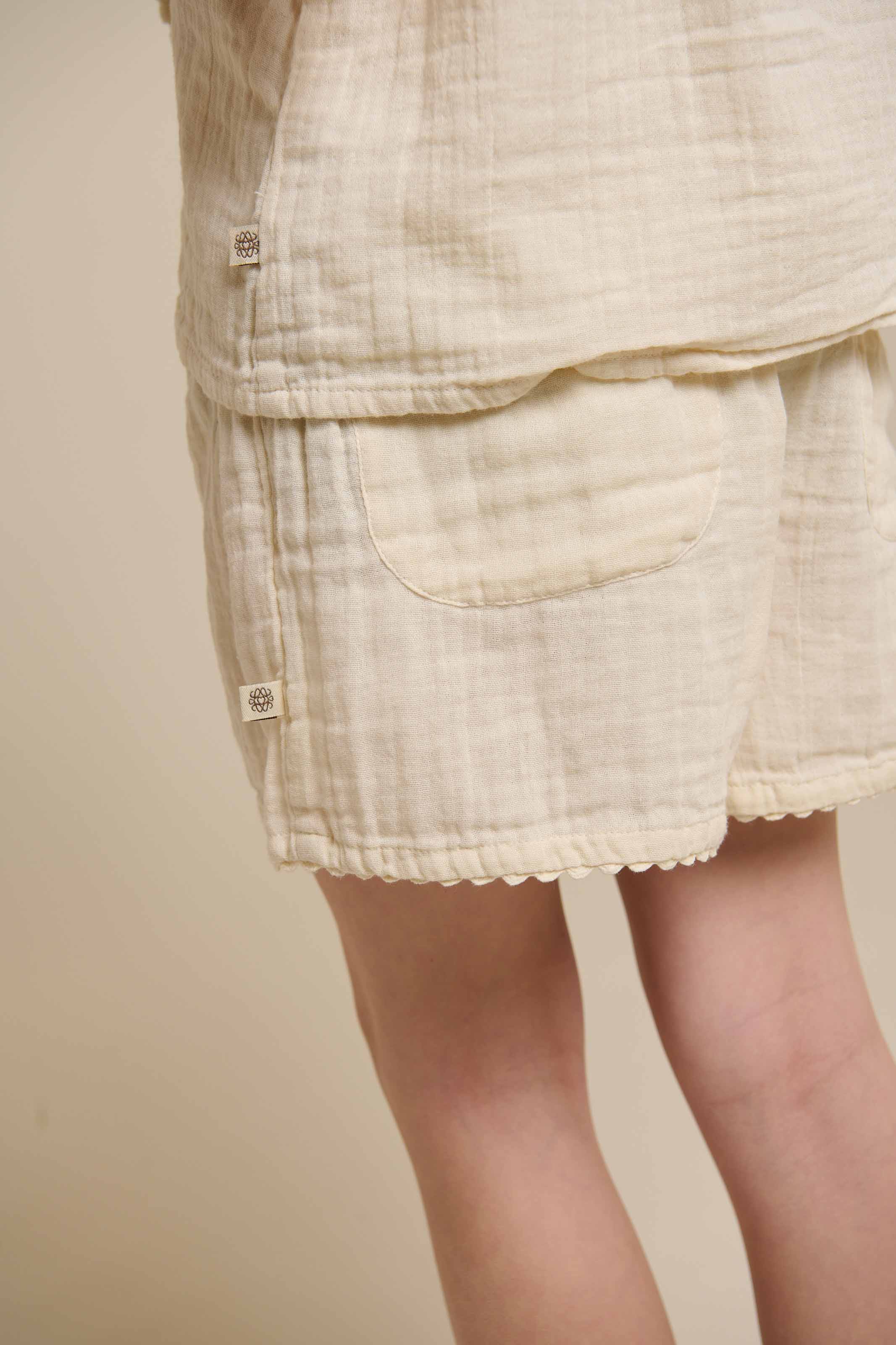 Gaze Shorts - Tween - Off White | 100925 Jasmine - Image 3