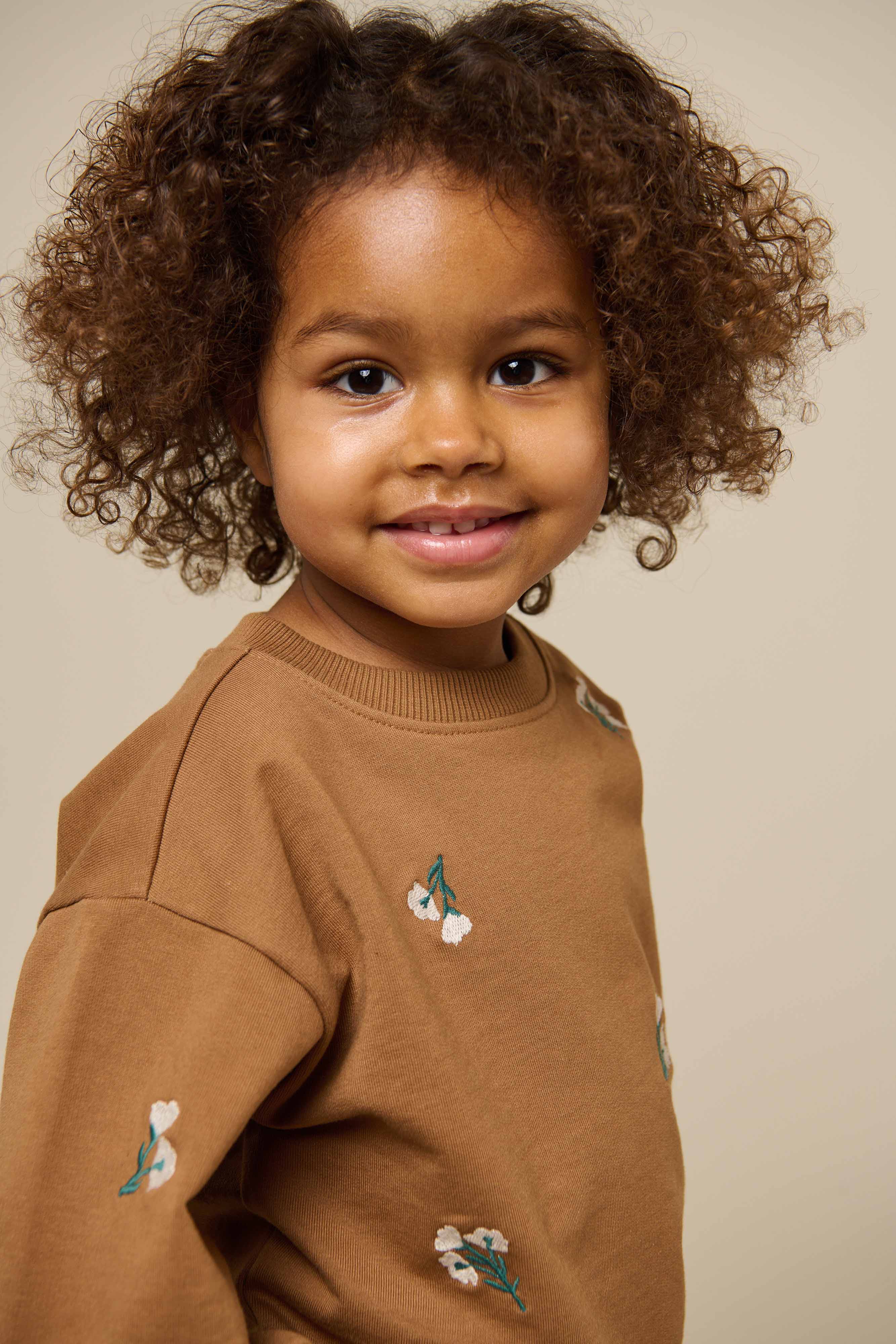 Geborduurd Crewneck Sweatshirt - Kids - Coconut | 101213 Kimber - Image 6