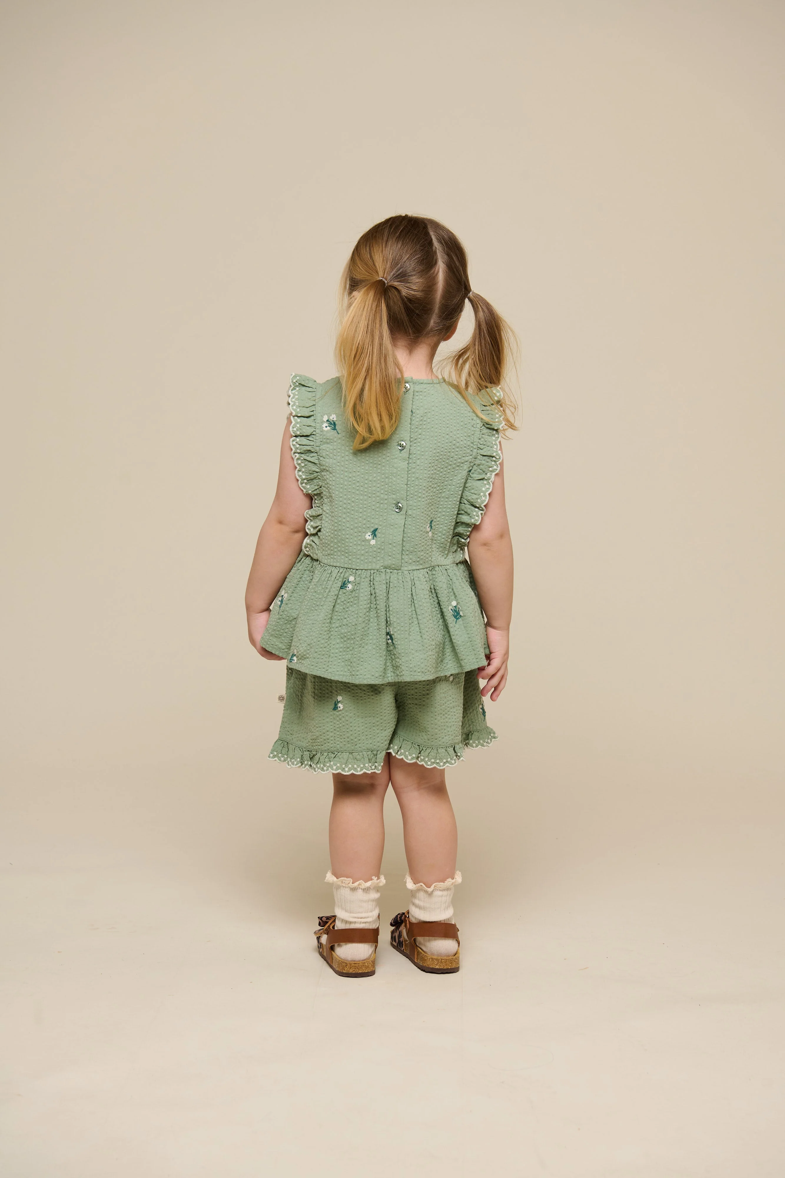 Geborduurde Seersucker Top - Kids - Dusty Green | 100980 Nora - Image 5